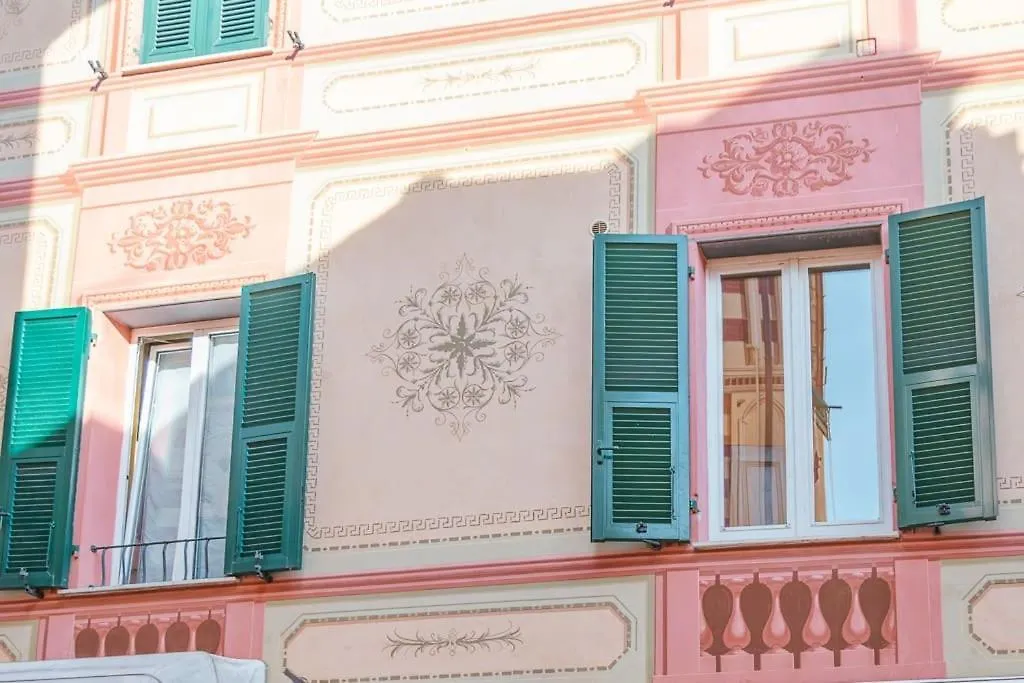 Noli Centro, Ampia Casa Stile Kinfolk + Parcheggio Διαμέρισμα